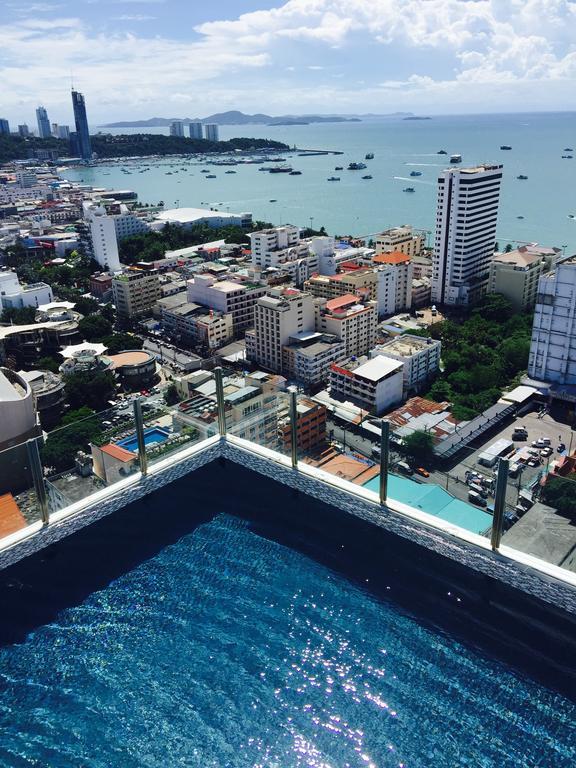 Sea View Rooftop Pool דירה